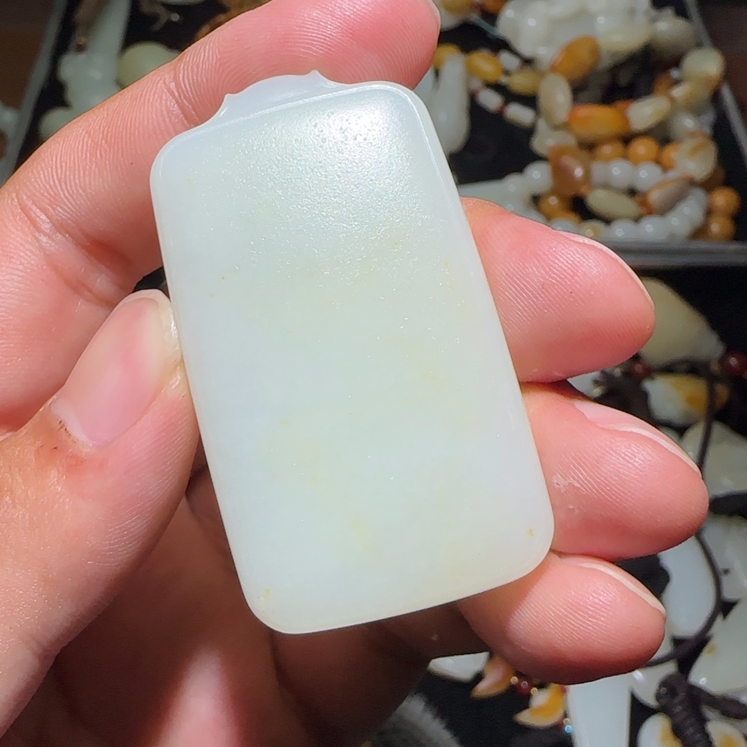 和田玉挂件未镶嵌