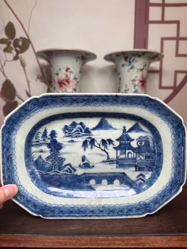 陶瓷工艺品青花山水盘