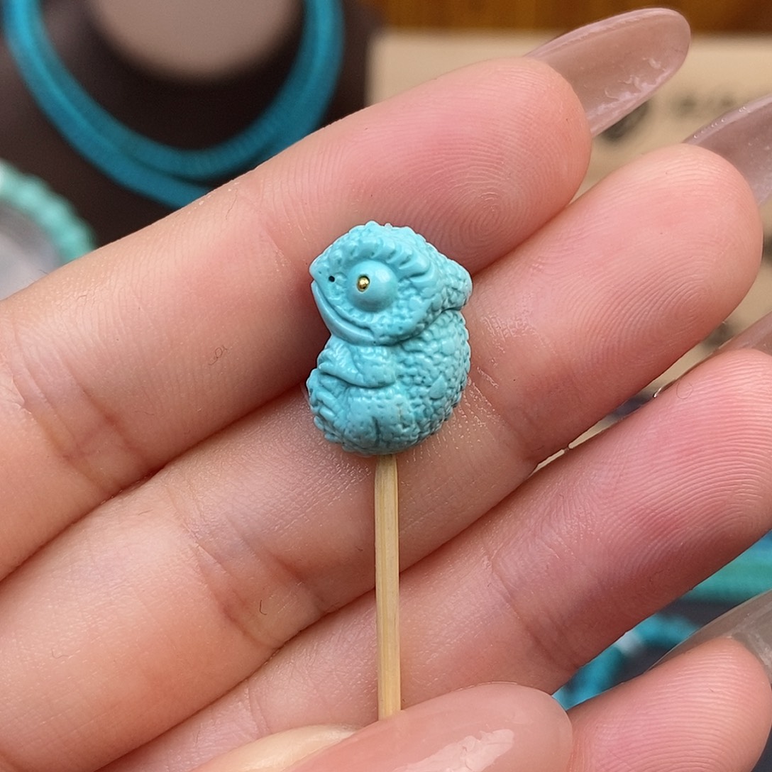 绿松石雕刻未镶嵌