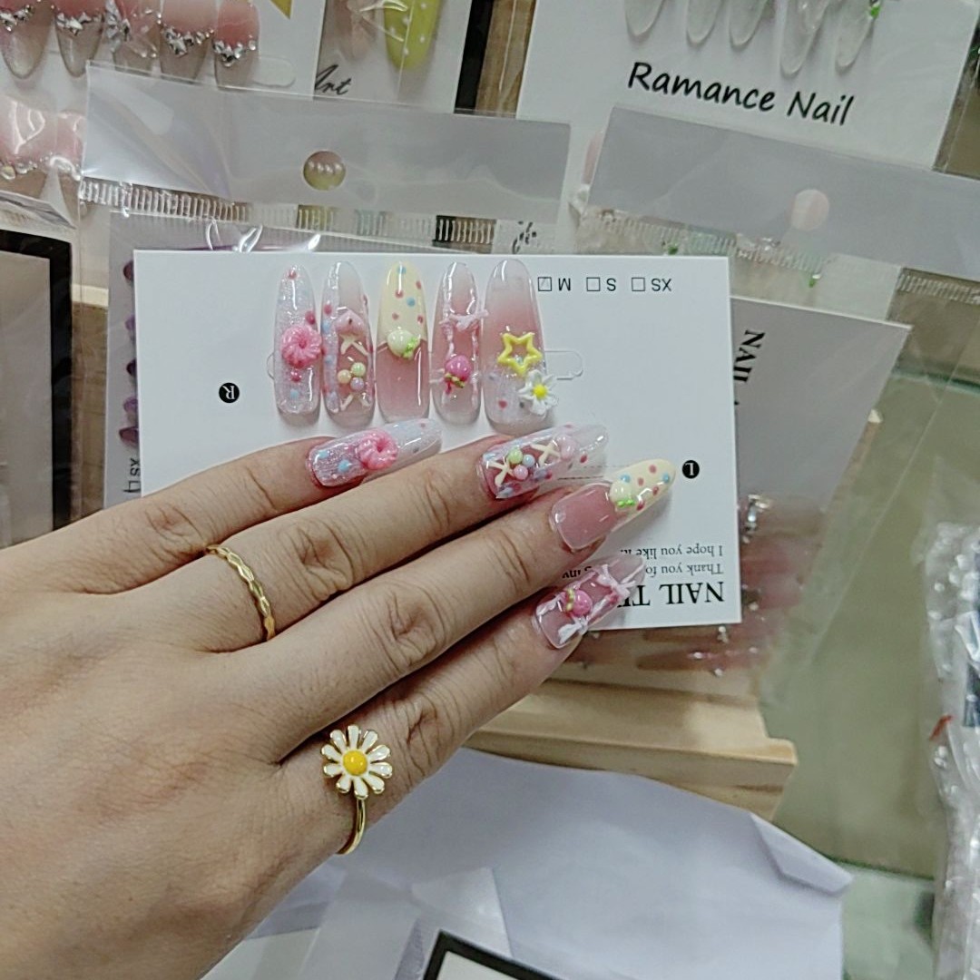 高级感可拆卸穿戴甲片日常百搭成品美甲贴片