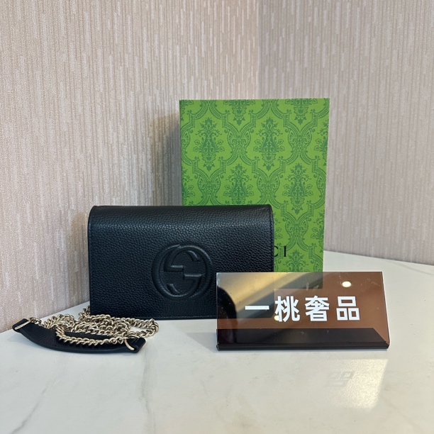 95新 GUCCI/古驰 一桃/古驰 黑色按扣SoHo woc斜挎