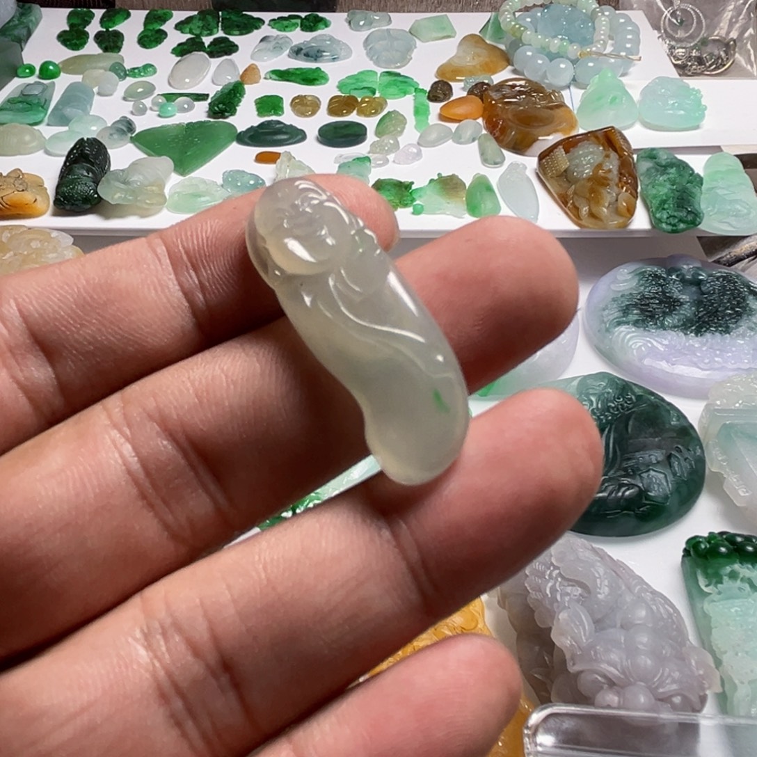 定制翡翠未镶嵌天然翡翠