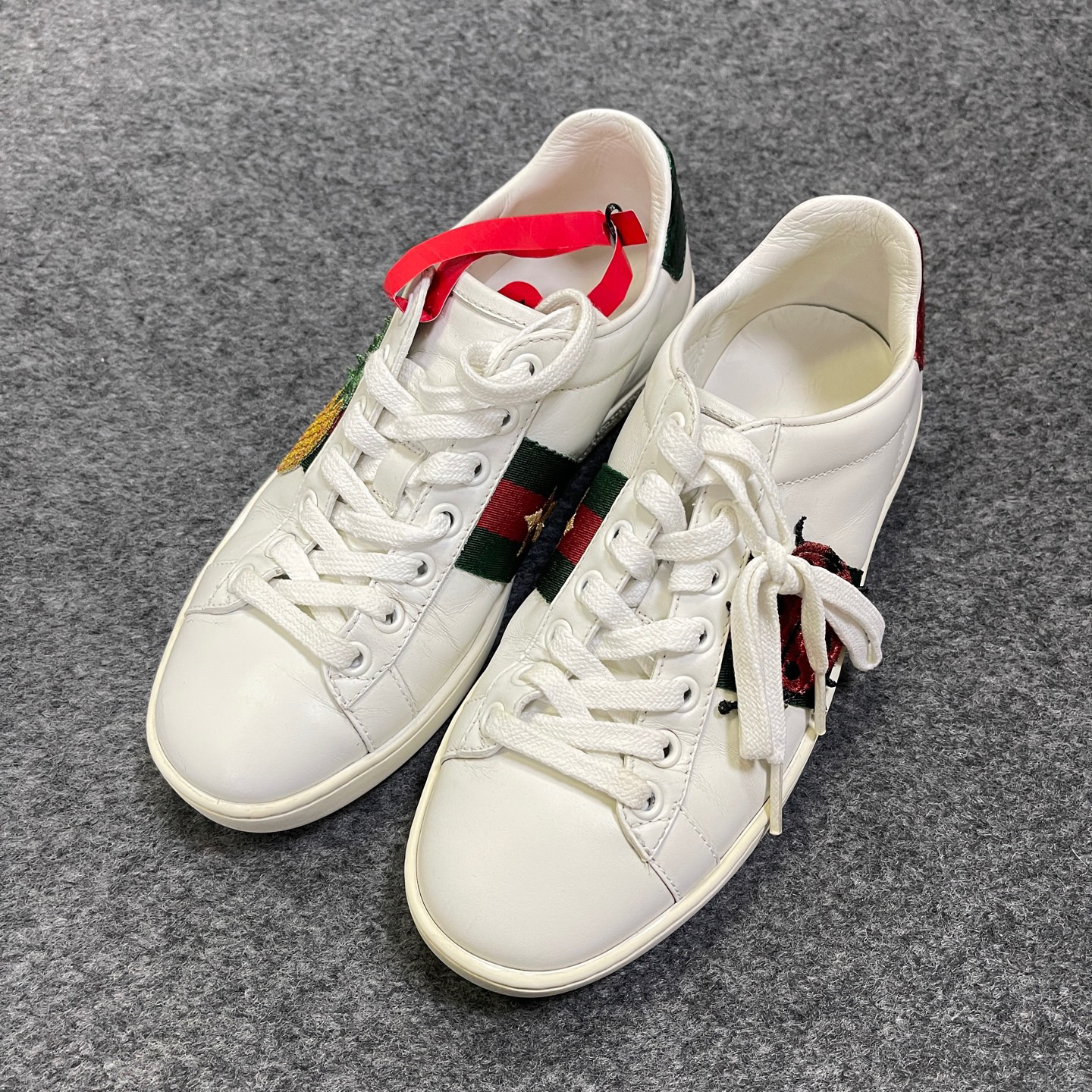 95新 GUCCI/古驰 菠萝刺绣系带 运动 时尚板鞋 34/20710