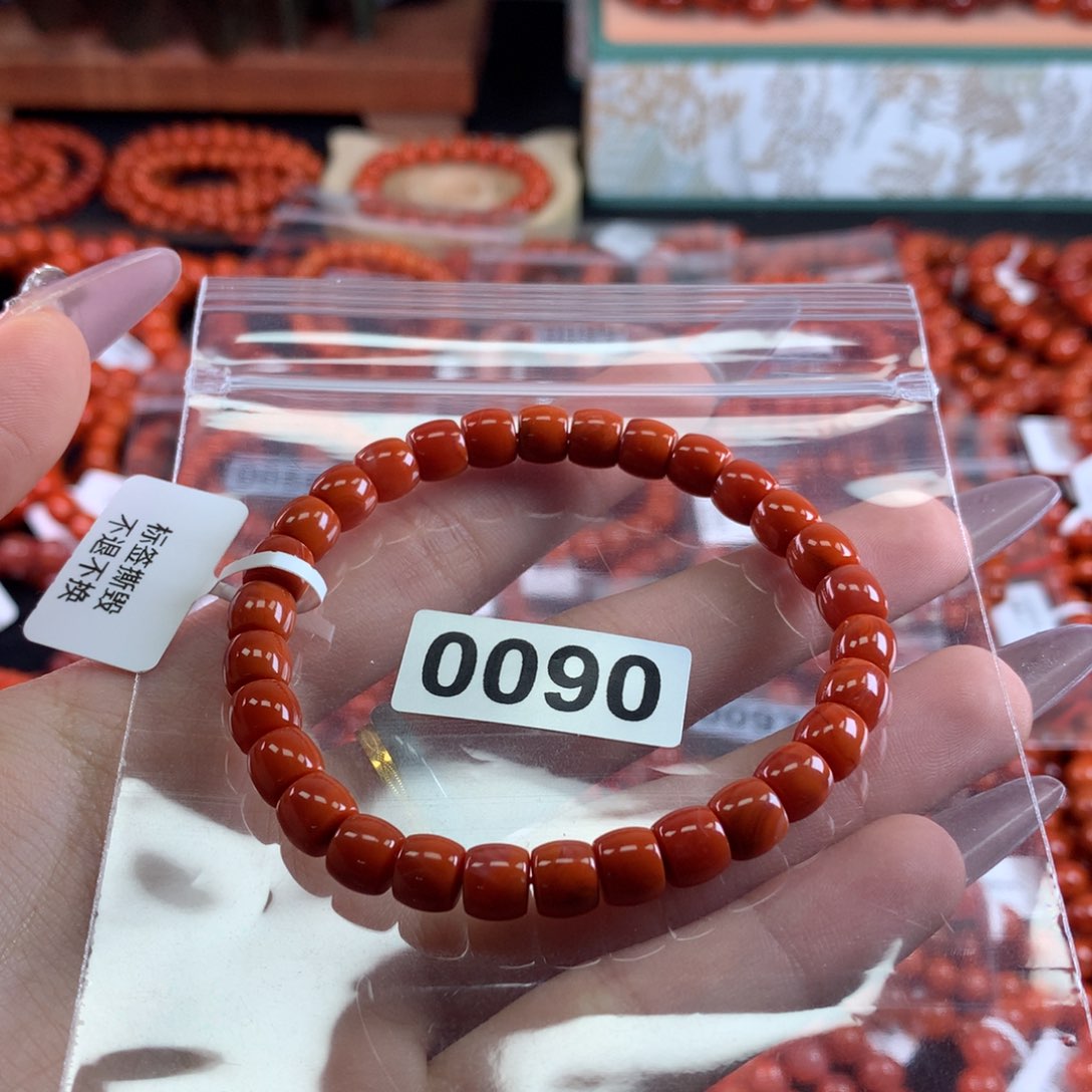 南红玛瑙手链未镶嵌0090
