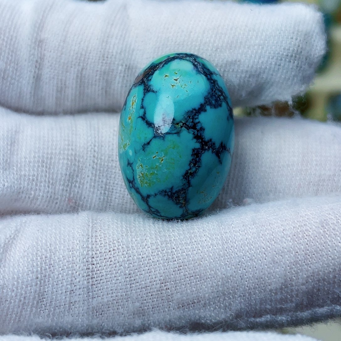 绿松石颈饰未镶嵌