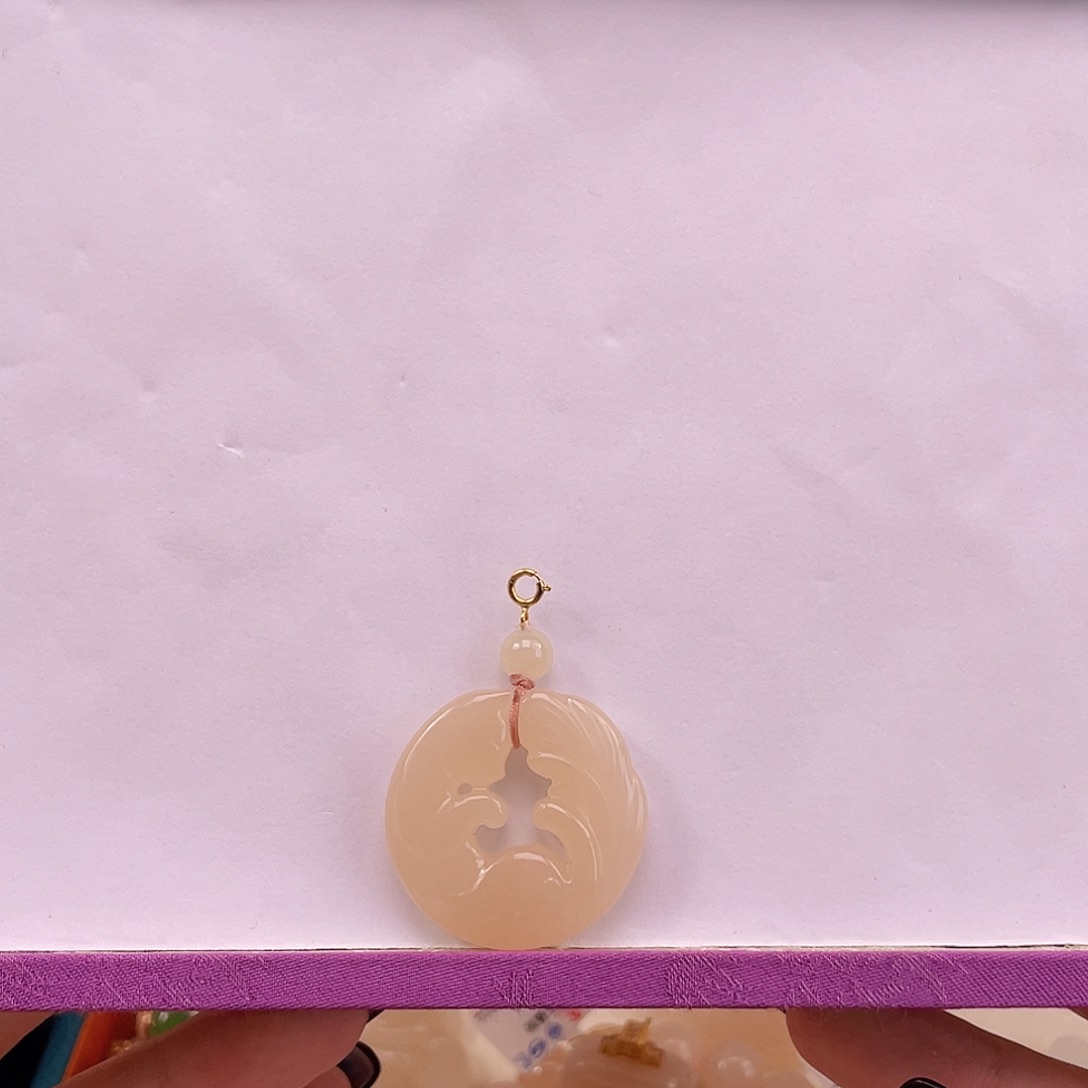 和田玉吊坠(不含链)18K金镶嵌