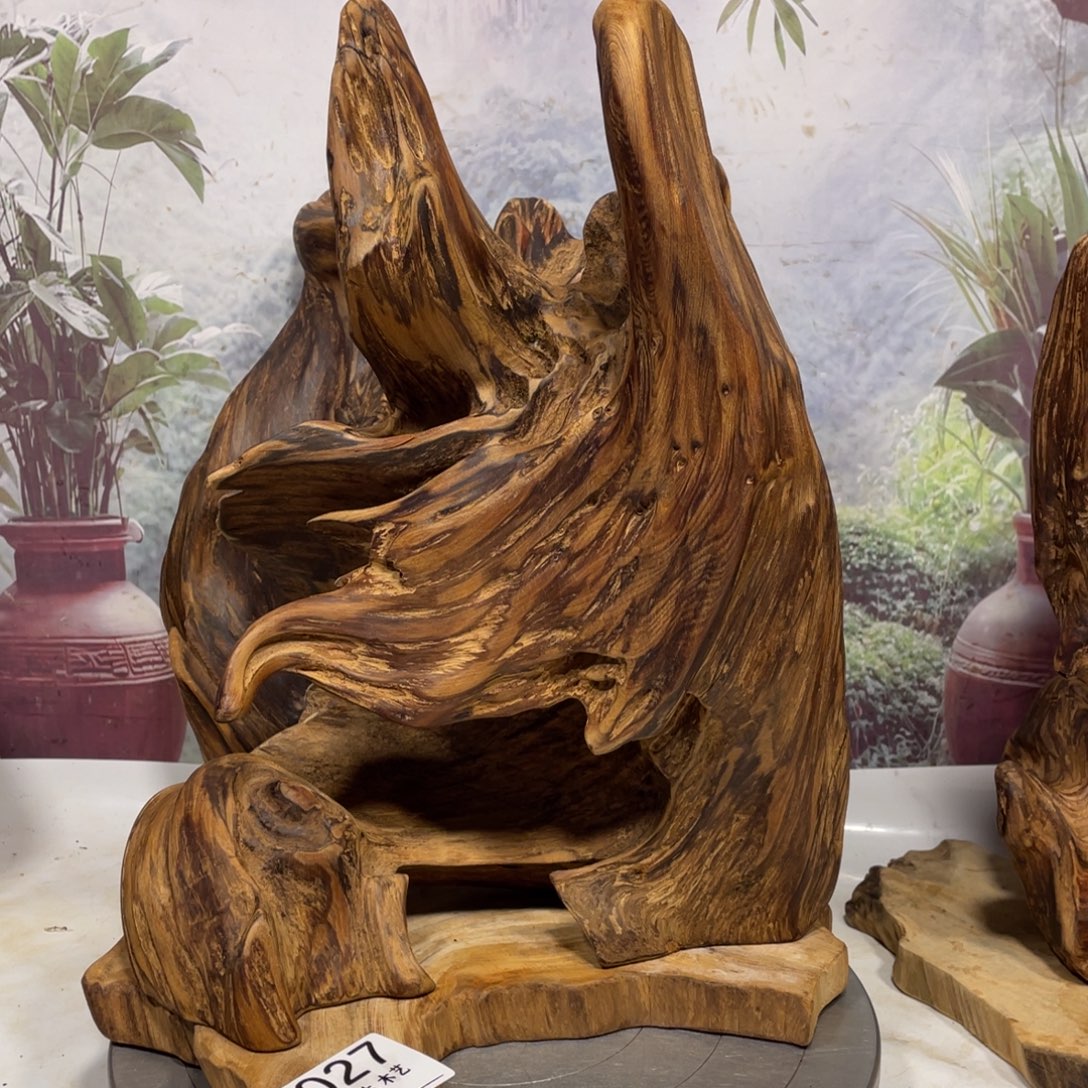 洪***海木清凉薄荷药香味随形摆件，土埋老料自然香韵造型独特