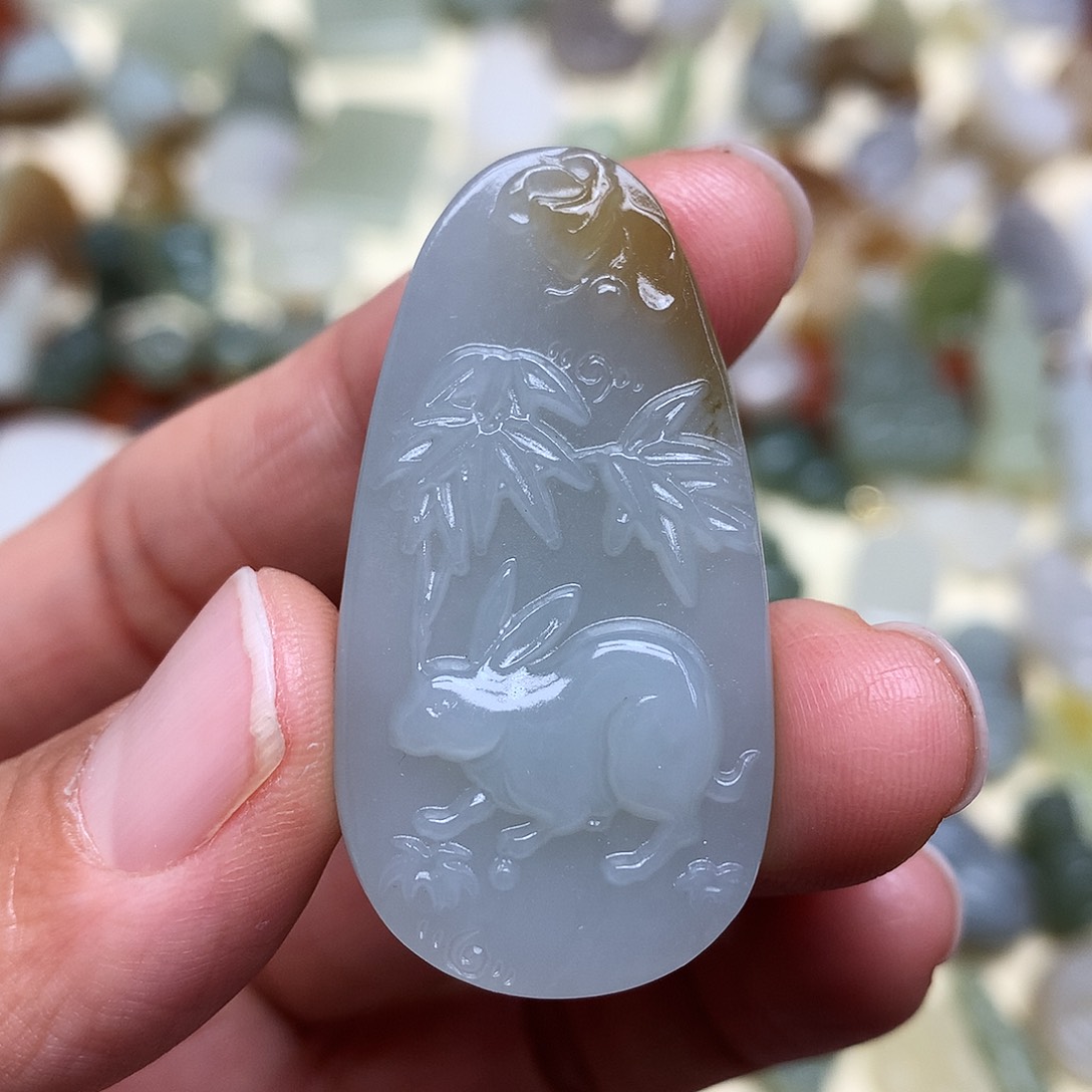 和田玉颈饰未镶嵌