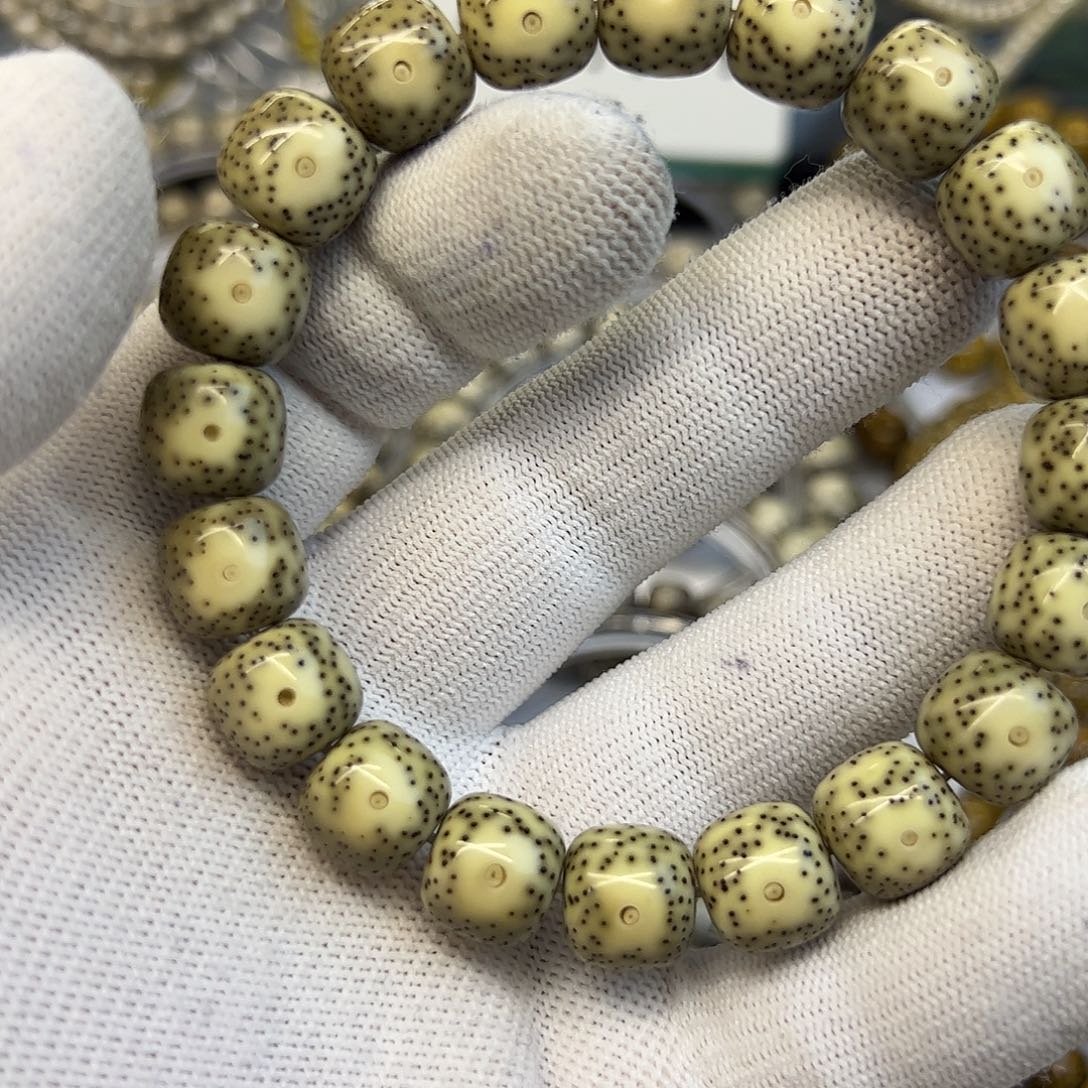 星月菩提手串绿包白大眼睛12✖️11