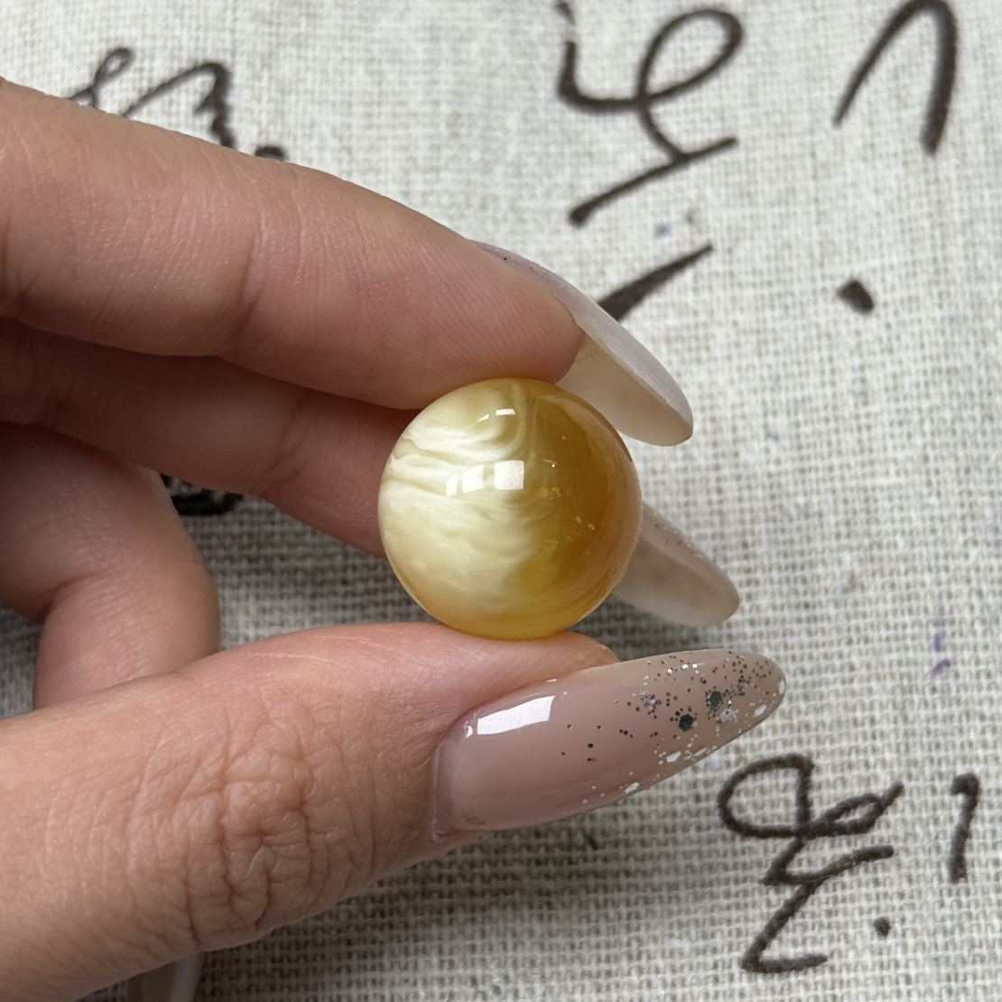 17.3mm 小刘珠宝天然原矿琥珀蜜蜡圆珠