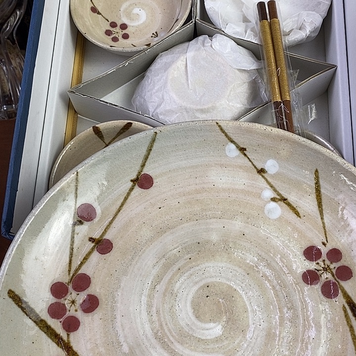 瓷器木器铜铁器盘子花瓶