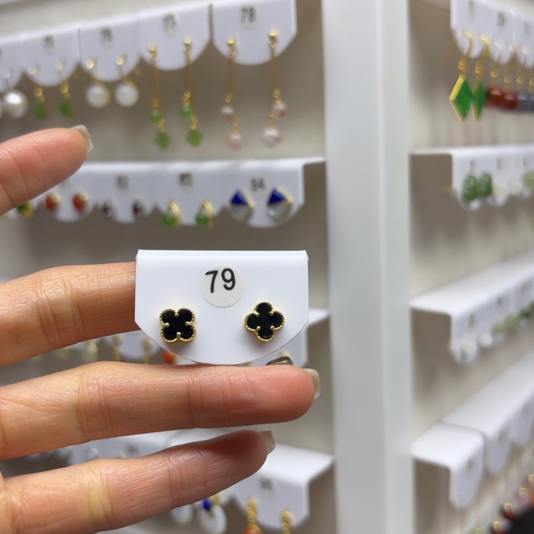 和田玉银S925镶嵌耳饰