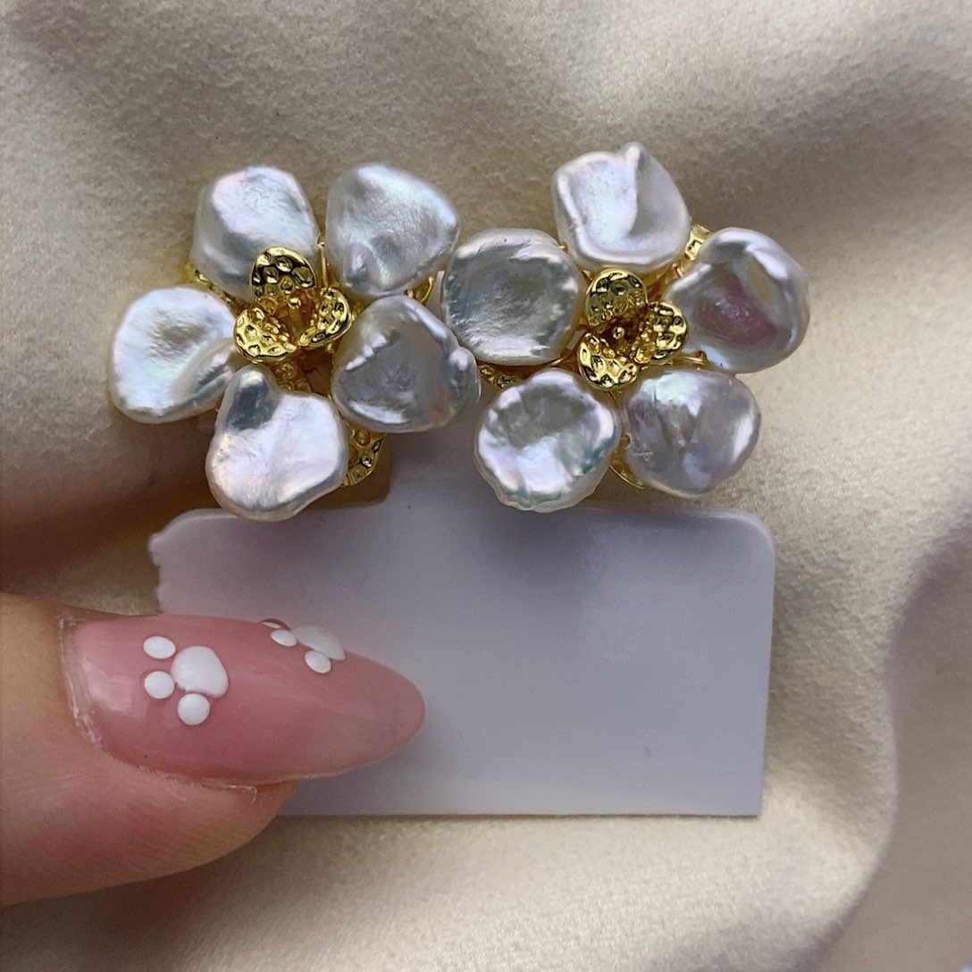 【闪购商品】淡水珍珠耳饰银S925镶嵌