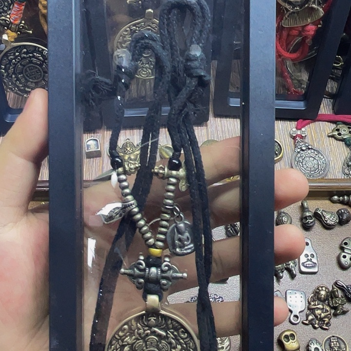 脖挂精品设计款九宫八卦牌