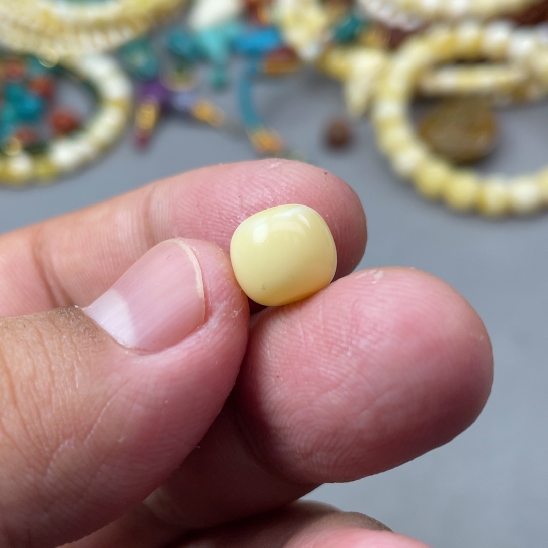 琥珀珠宝奇石未镶嵌15