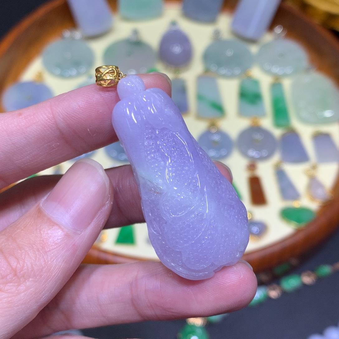 翡翠吊坠(不含链)18K金镶嵌