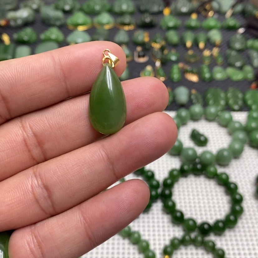 【闪购商品】和田玉（碧玉）颈饰银S925镶嵌