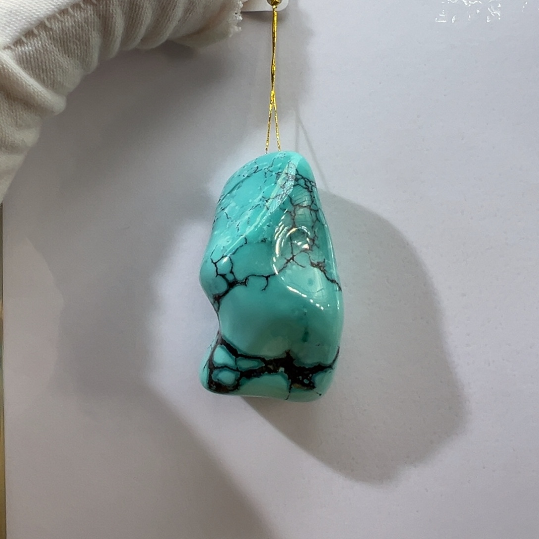 绿松石未镶嵌挂件