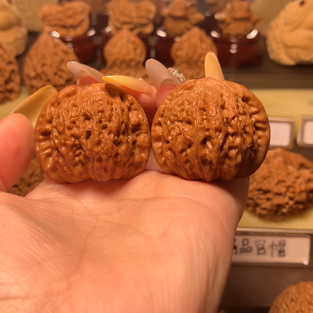 文玩核桃吊坠平谷血麒麟39➕