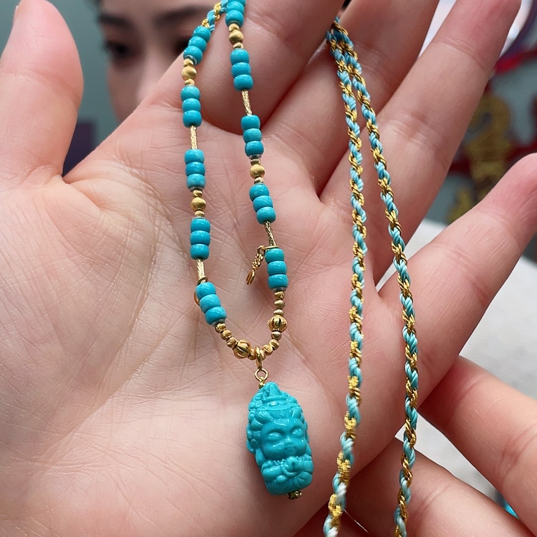 绿松石颈饰18K金镶嵌