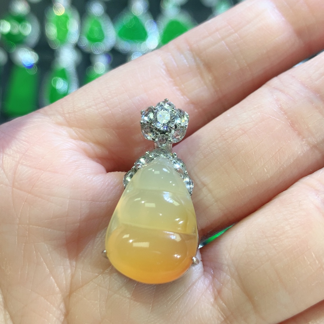 玛瑙/玉髓颈饰银S925镶嵌