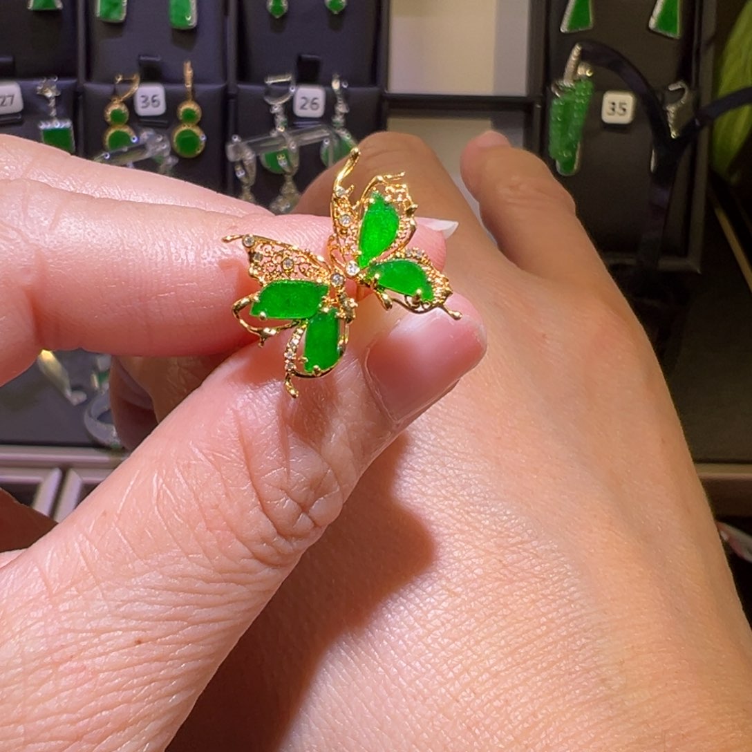 翡翠18K金镶嵌颈饰耳钉