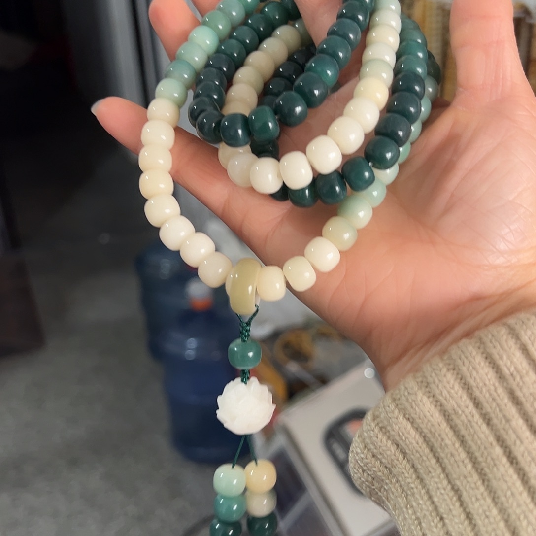 吊坠白玉菩提8×10