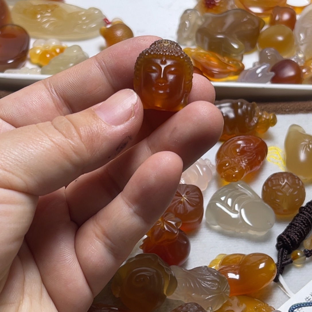 漆***廟玛瑙/玉髓未镶嵌颈饰008