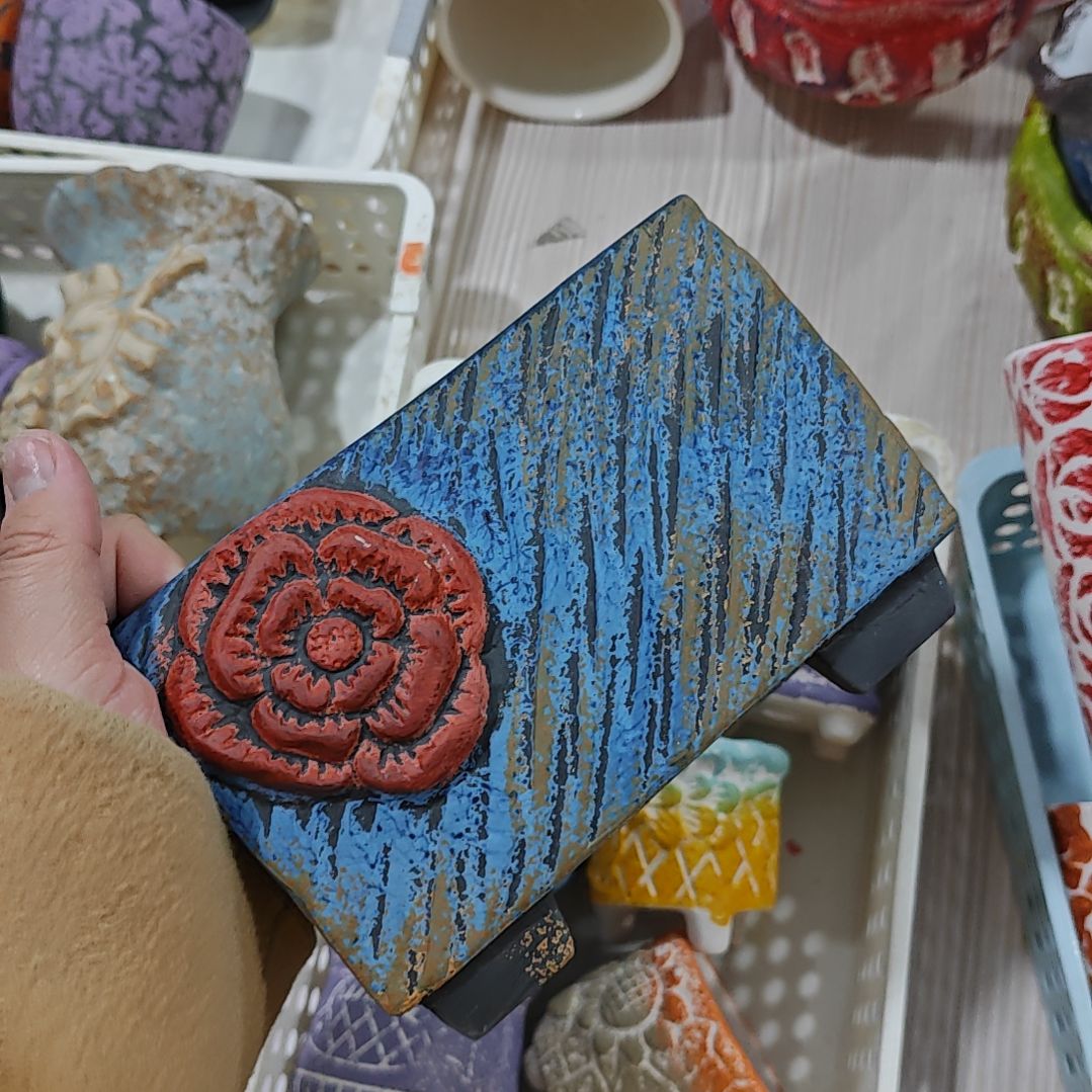 红陶吸水透气的白陶花盆凑满12发货