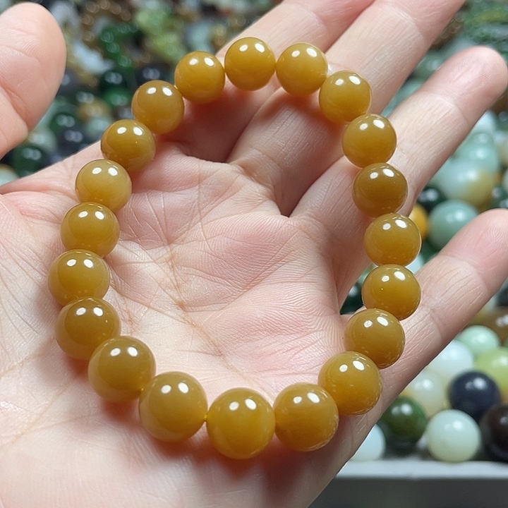 未镶嵌和田玉车挂