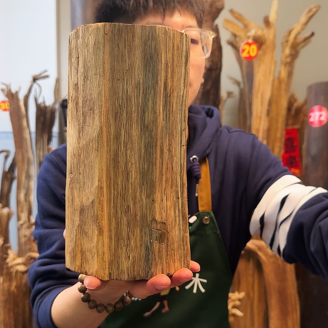 沉香摆件天然沉香原木摆件➕底座