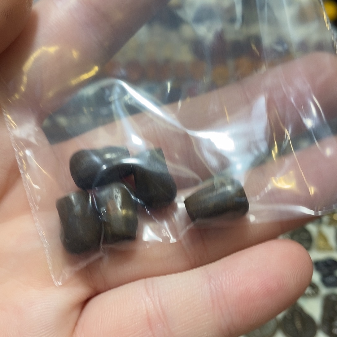 韩***w铜铁合金类哈哈哈哈哈哈哈