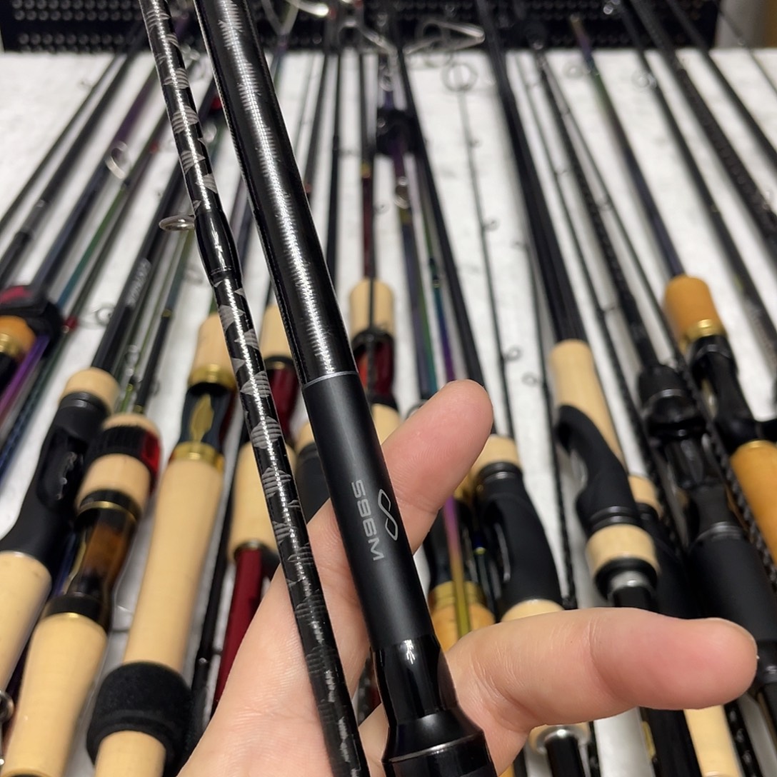 荆***显碳素3.8mS96m英菲尼迪