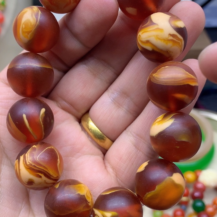 琥珀颈饰未镶嵌吊坠规格