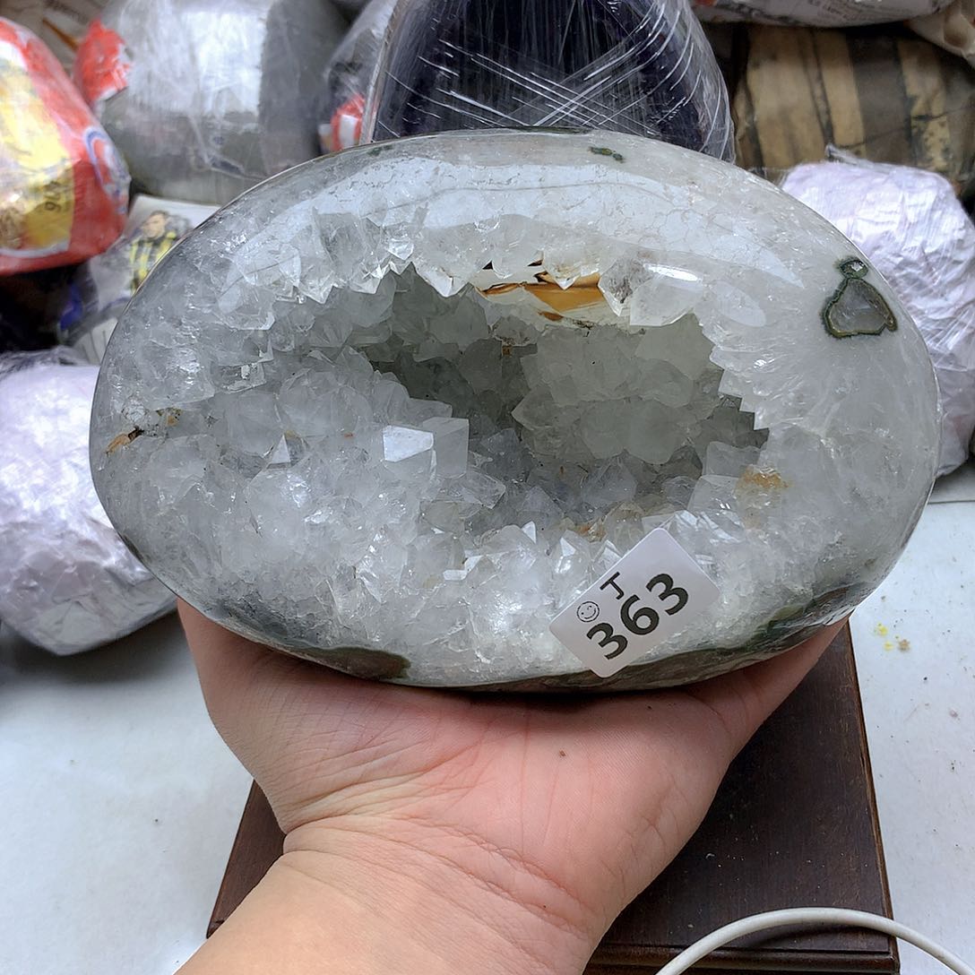 紫晶大型摆件（非配饰）未镶嵌