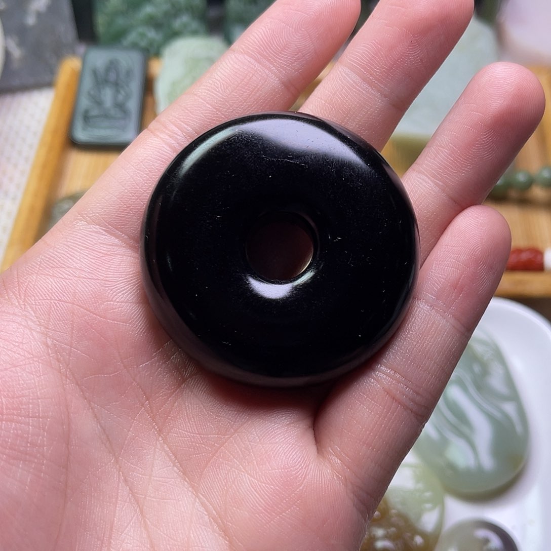 未镶嵌和田玉车挂50平安扣