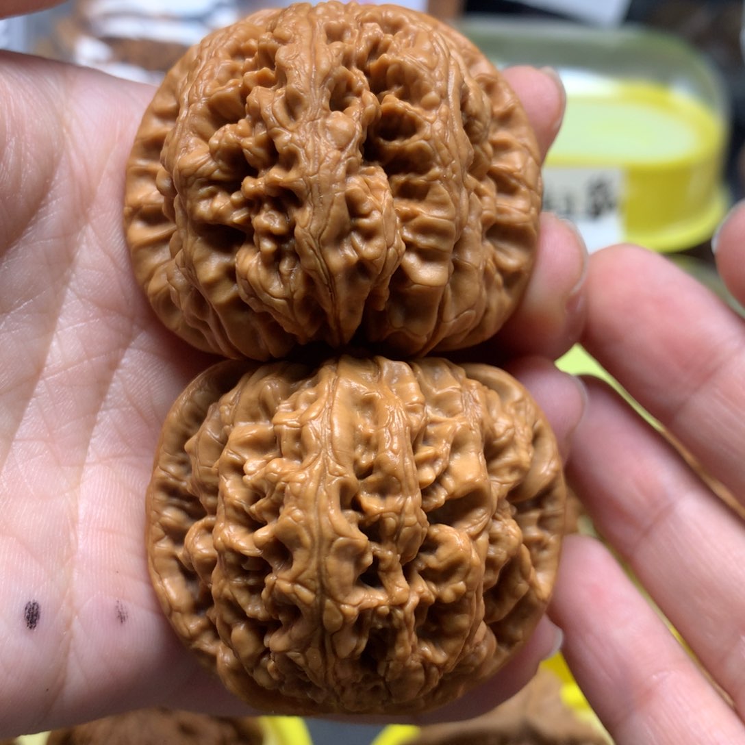 文玩核桃把件46粗筋