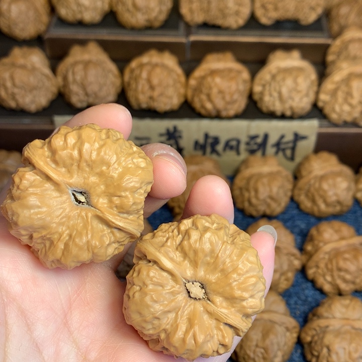 桃核吊坠佛***&蛤蟆核桃