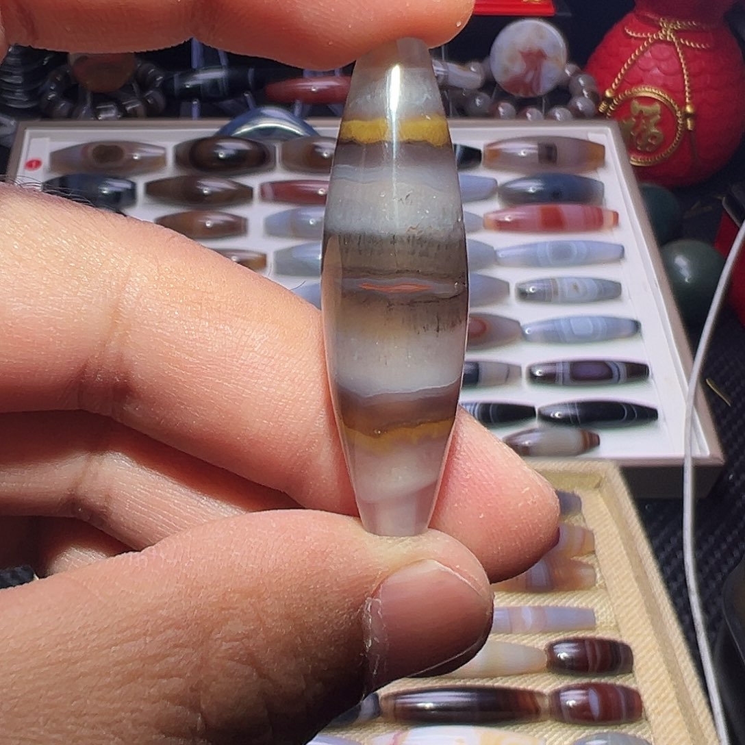 玛瑙/玉髓颈饰未镶嵌