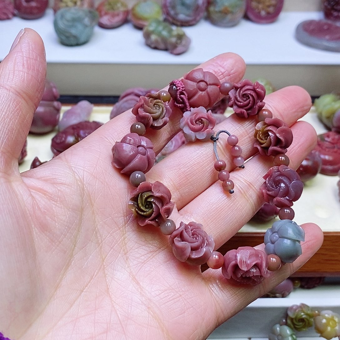 玛瑙/玉髓盐源玛瑙手链未镶嵌好****