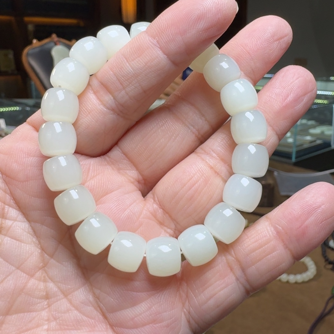 和田玉手链未镶嵌瑜**玉