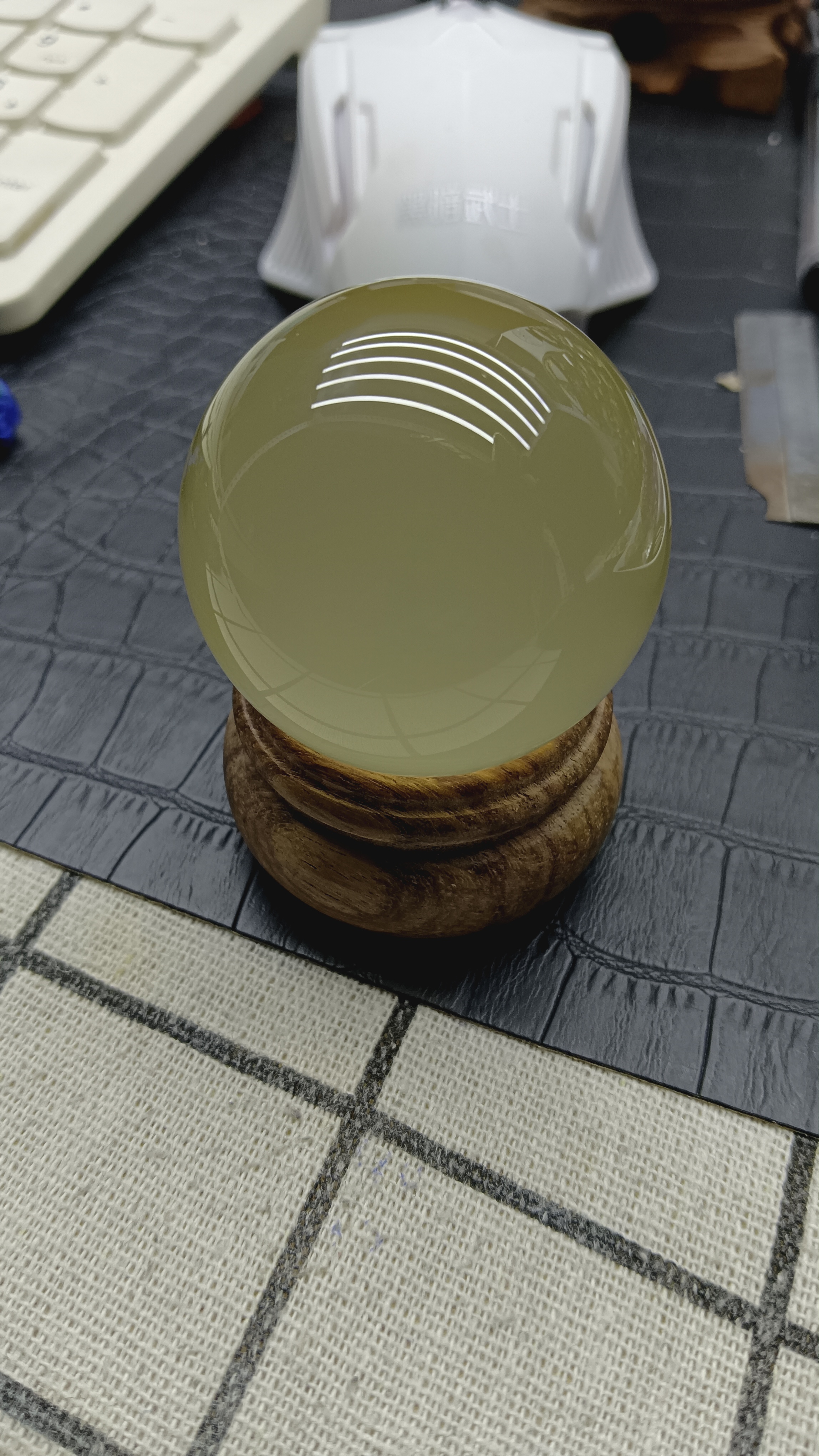天然黄水晶摆件球  晶体通透