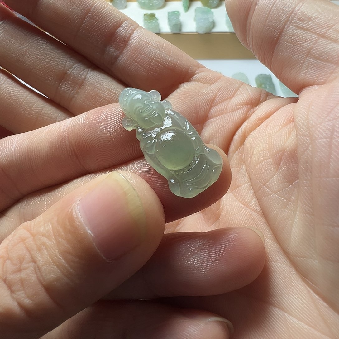 定制翡翠未镶嵌财神