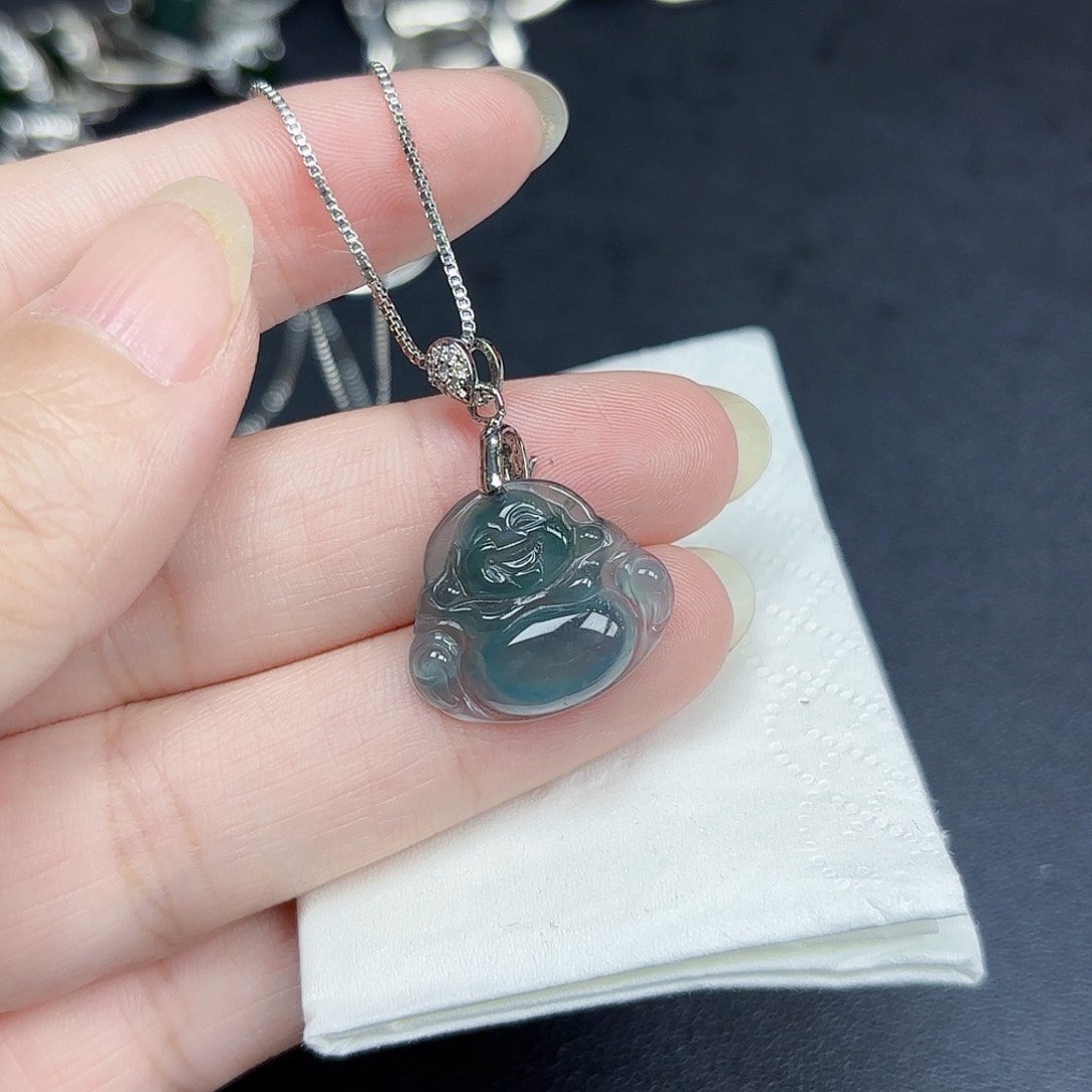 翡翠颈饰银S925镶嵌吊坠