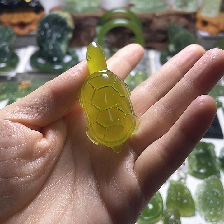 蛇纹石玉手把未镶嵌