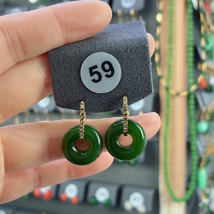 和田玉18K金镶嵌耳饰