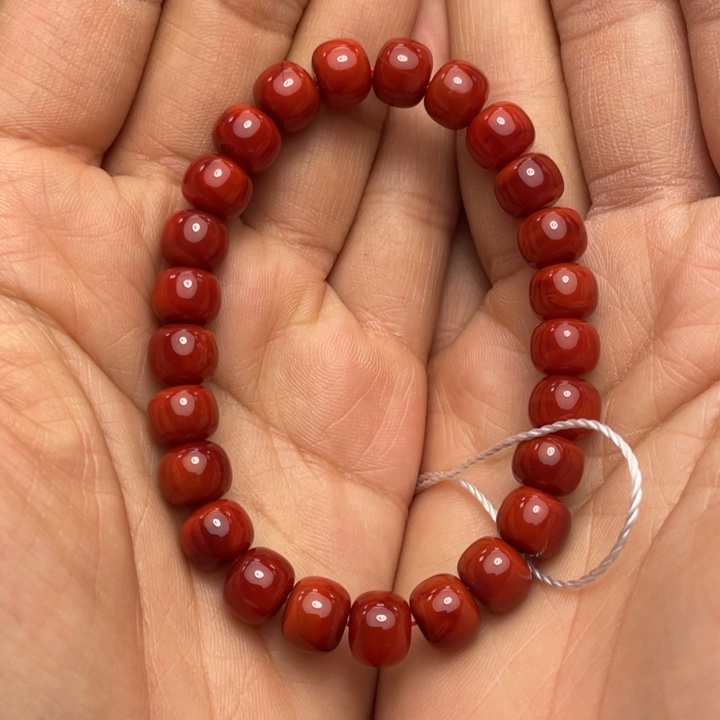南红玛瑙手串8多样性发1未镶嵌
