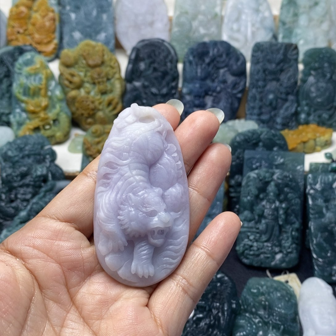 未镶嵌定制翡翠蕙**馨翡翠