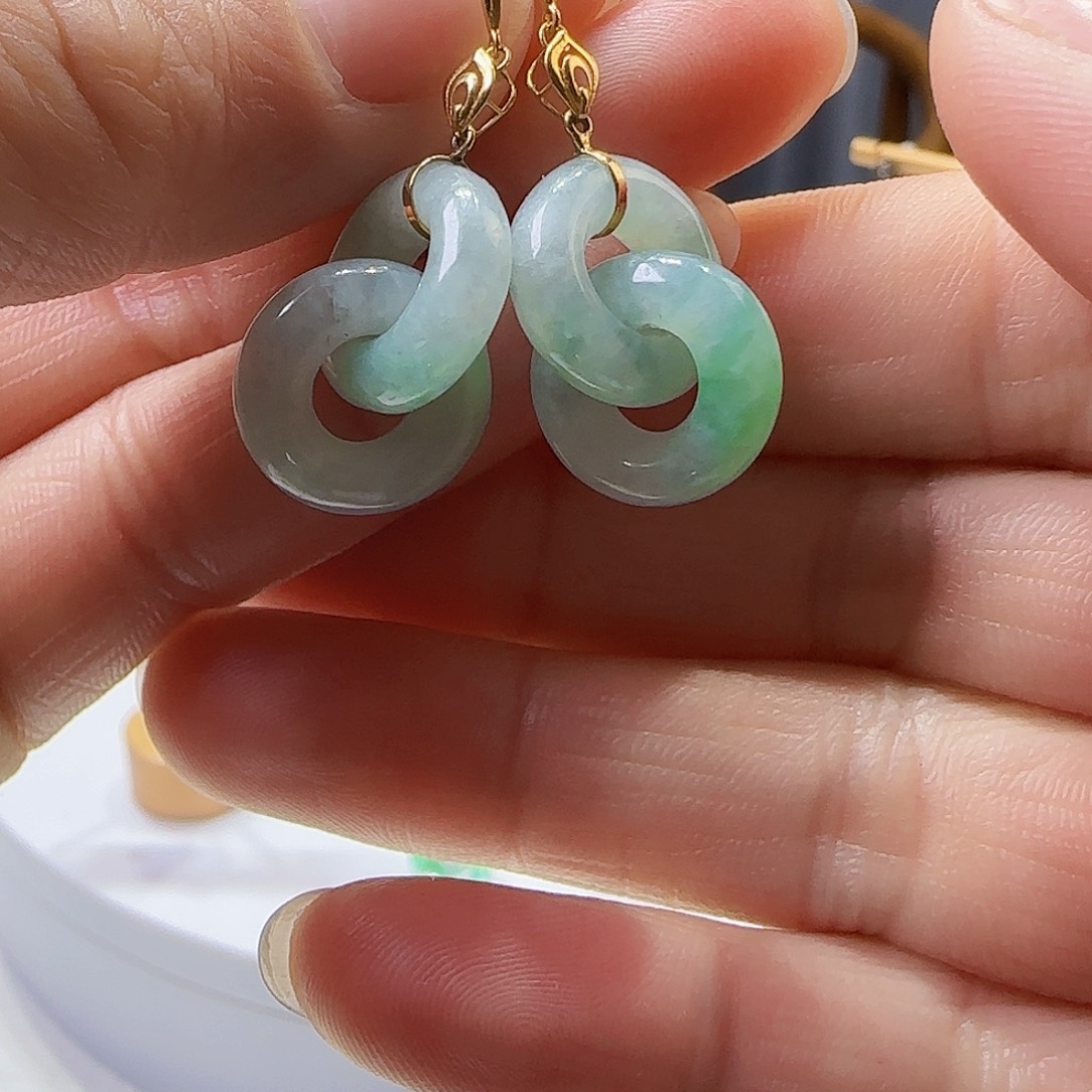 翡翠耳饰18K金镶嵌天然缅甸a货翡翠