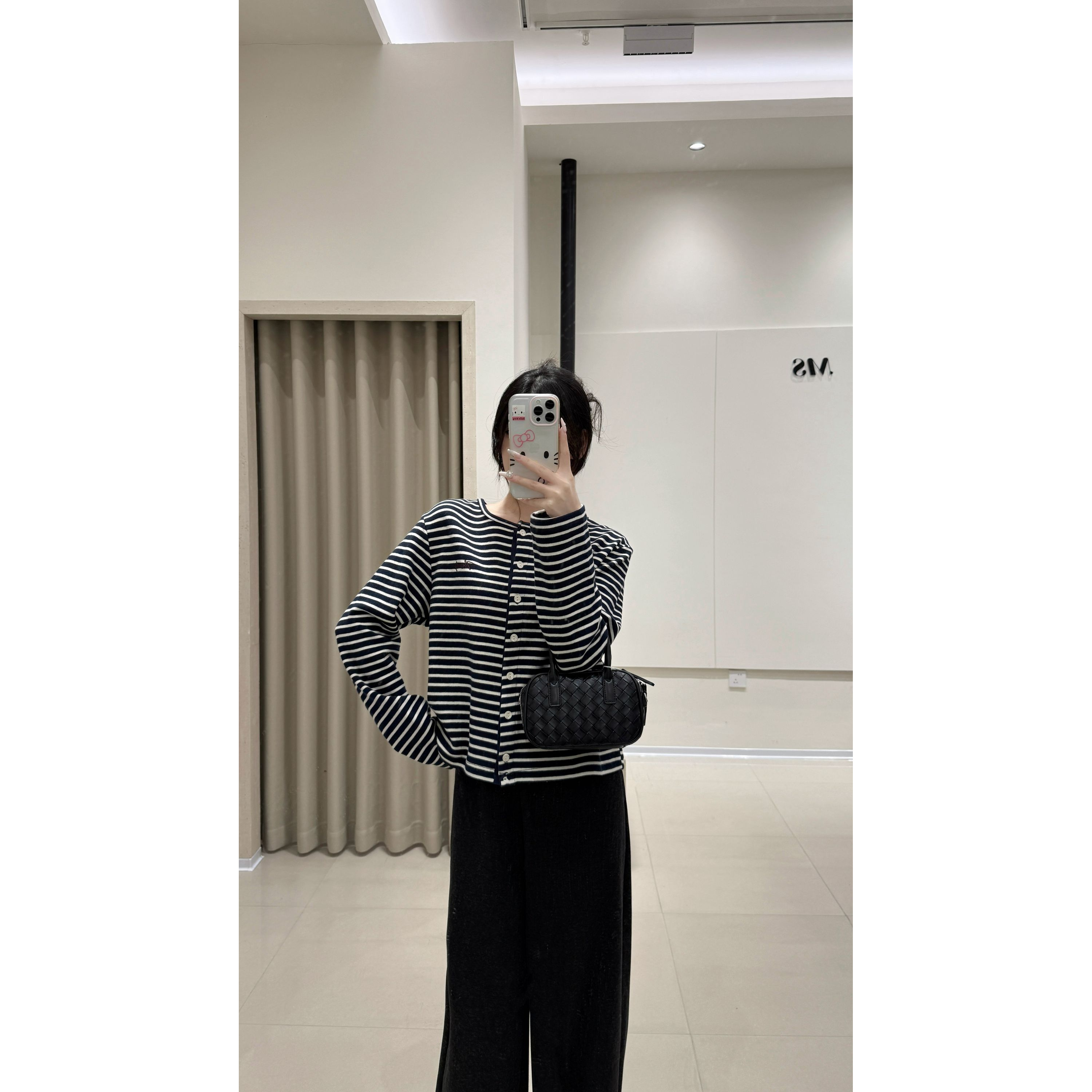 韩系纹刺绣设计感开衫短外套圆领休闲百搭宽松长袖2025秋冬新款.